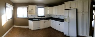 Photo 3: 2 bedroom suite & HUGE Garage: Edmonton House for sale : MLS®# E3394647