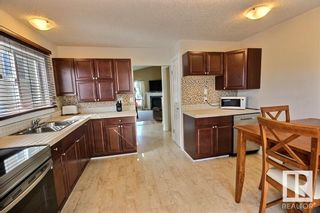 Photo 3: 315 Kirkpatrick Crescent in Edmonton: Zone 29 House for sale : MLS®# E4296633