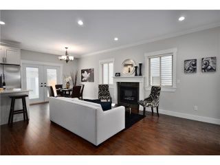 Photo 2: 2 7256 STRIDE Avenue in Burnaby: Edmonds BE 1/2 Duplex for sale (Burnaby East)  : MLS®# V911174