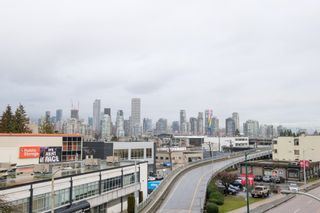 Photo 27: 422 2008 PINE Street in Vancouver: False Creek Condo for sale in "MANTRA" (Vancouver West)  : MLS®# R2746863