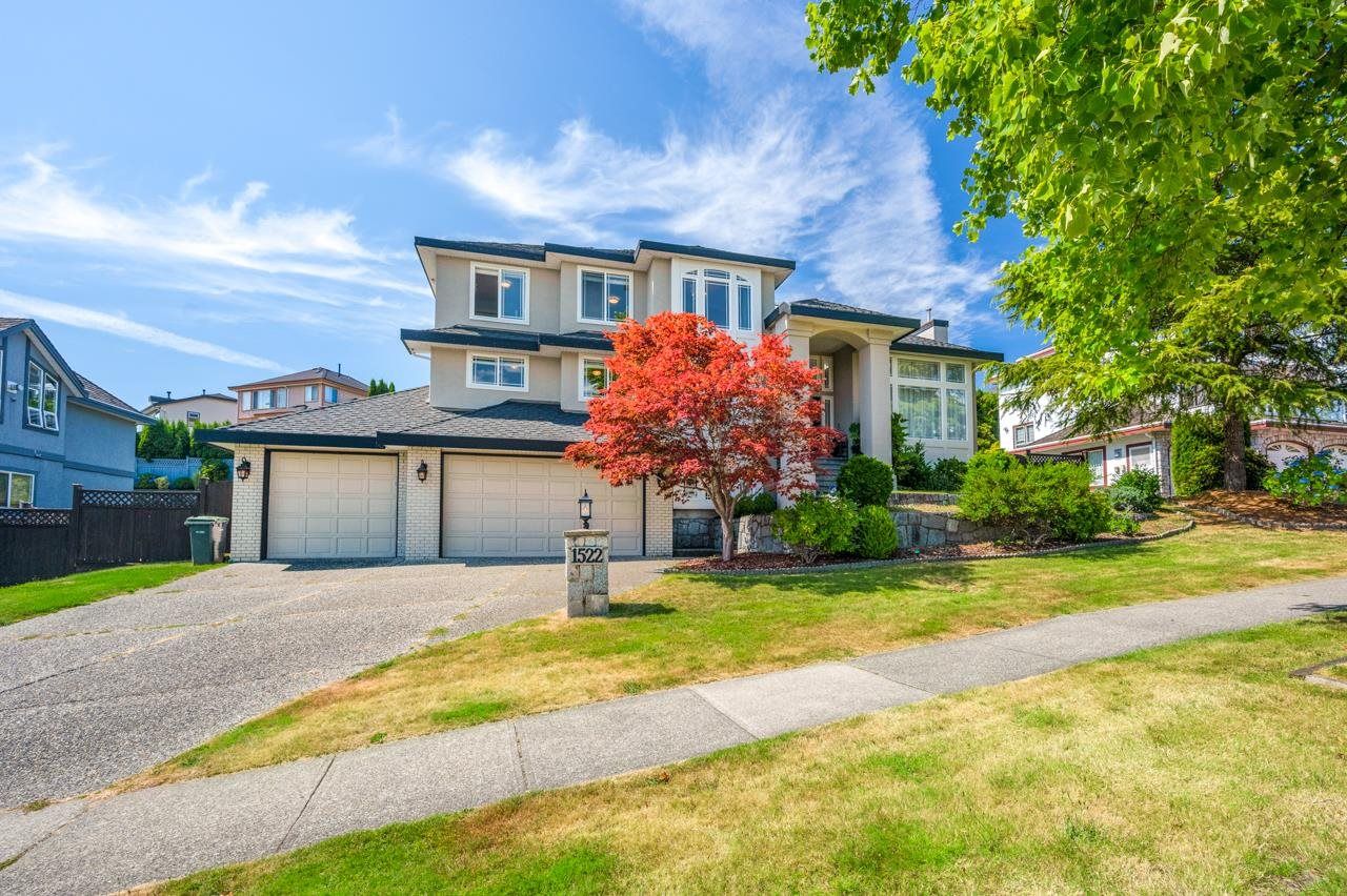 Main Photo: 1522 PARKWAY BOULEVARD in Coquitlam: Westwood Plateau House for sale : MLS®# R2605469