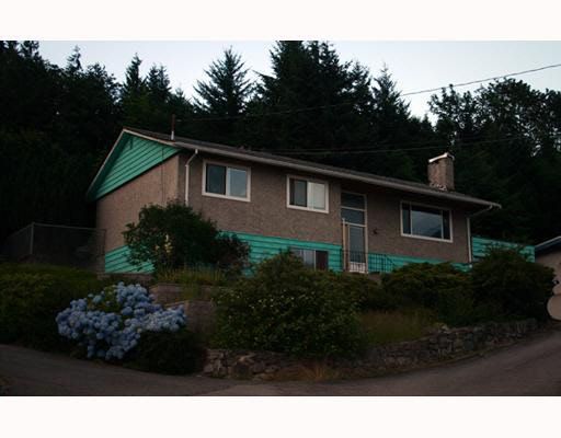 Main Photo: 2255 READ CRESCENT in : Garibaldi Highlands House for sale : MLS®# V637791