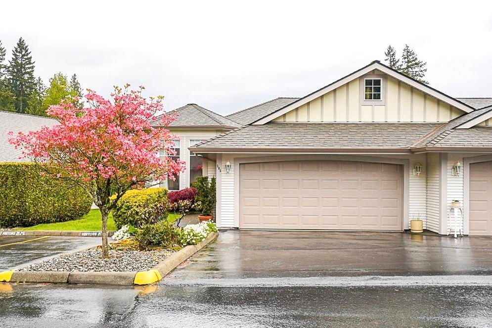 Main Photo: 305 20655 88 Avenue in Langley: Walnut Grove Townhouse for sale in "TWIN LAKES" : MLS®# R2746967