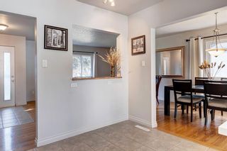 Photo 11: 5003 43 Street SW in Calgary: Glamorgan Detached for sale : MLS®# A2000660