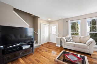 Photo 6: 315 Elgin Place SE in Calgary: McKenzie Towne Semi Detached (Half Duplex) for sale : MLS®# A2036484