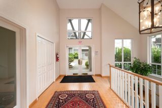 Photo 34: 207 1465 PARKWAY Boulevard in Coquitlam: Westwood Plateau Townhouse for sale in "SILVER OAK" : MLS®# R2821999