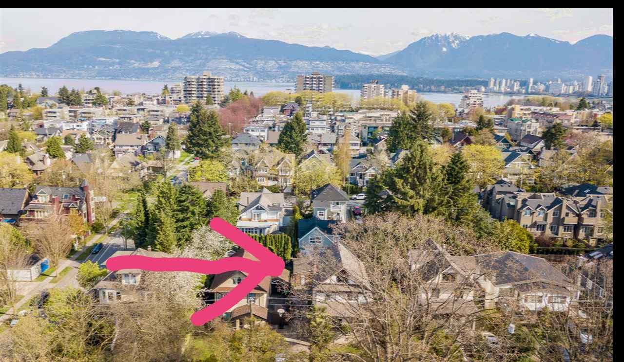 Main Photo: 2375 W 7TH Avenue in Vancouver: Kitsilano House for sale in "KITSILANO" (Vancouver West)  : MLS®# R2255857