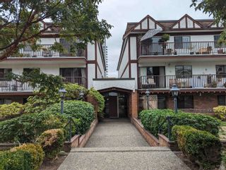 Photo 1: 111 131 W 4TH Street in North Vancouver: Lower Lonsdale Condo for sale in "Nottingham Place" : MLS®# R2867522