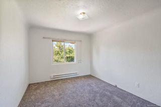 Photo 11: 2256-2258 Estevan Ave in Oak Bay: OB Henderson Full Duplex for sale : MLS®# 842582