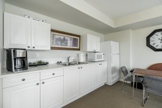 Photo 21: 208 15466 NORTH BLUFF Road: White Rock Condo for sale in "The SUMMIT" (South Surrey White Rock)  : MLS®# R2779747