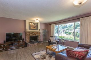 Photo 7: 2402 CAMERON Crescent in Abbotsford: Abbotsford East House for sale : MLS®# R2191988