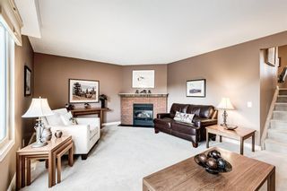 Photo 19: 2 64 Woodacres Crescent SW in Calgary: Woodbine Row/Townhouse for sale : MLS®# A1131075