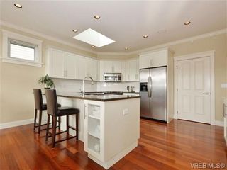 Photo 5: 3535 Promenade Cres in VICTORIA: Co Royal Bay House for sale (Colwood)  : MLS®# 720714