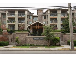 Photo 2: 425 21009 56 Avenue in Langley: Salmon River Condo for sale in "Cornerstone South" : MLS®# R2099366