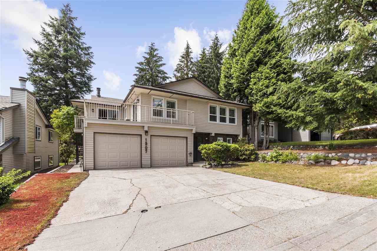 Main Photo: 1307 NOONS CREEK Drive in Port Moody: Mountain Meadows House for sale : MLS®# R2477287