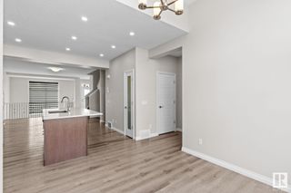 Photo 9: 6360 169 Avenue NW in Edmonton: Zone 27 House for sale : MLS®# E4384523