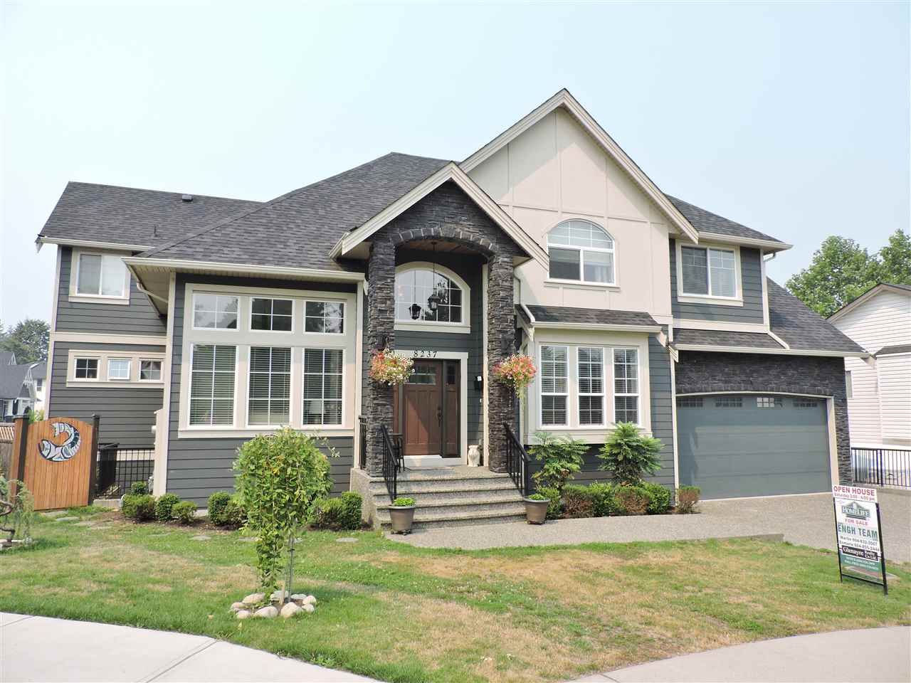 Main Photo: 8237 TANAKA TERRACE in Mission: Mission BC House for sale : MLS®# R2193387