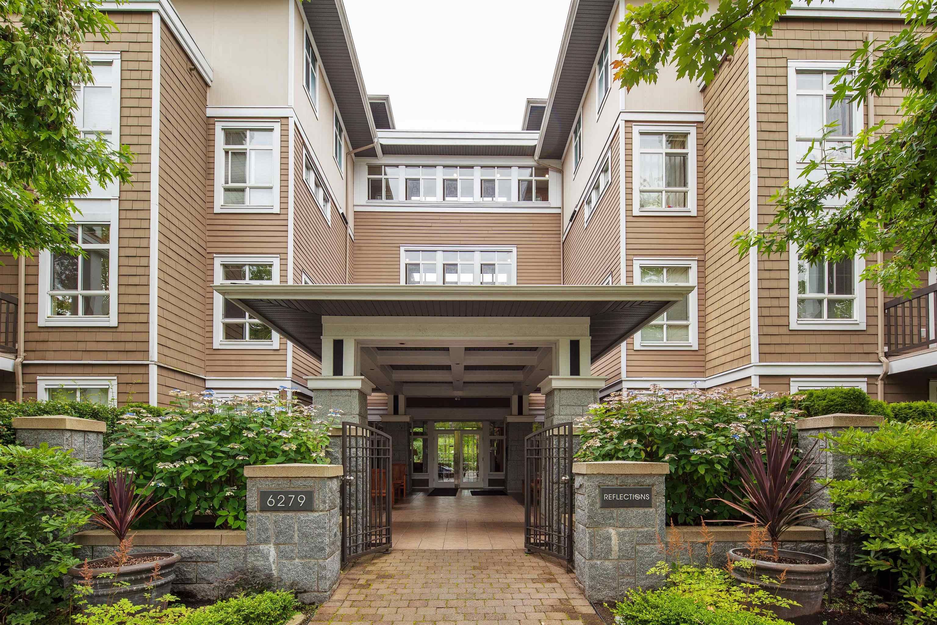 Main Photo: 101 6279 EAGLES Drive in Vancouver: University VW Condo for sale in "REFLECTIONS" (Vancouver West)  : MLS®# R2723083