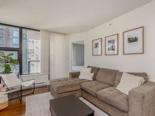 Photo 4: 1101 928 HOMER Street in Vancouver: Yaletown Condo for sale in "YALETOWN PARK 1" (Vancouver West)  : MLS®# R2872392