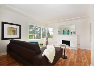 Photo 3: 8049 GILLEY Avenue in Burnaby: South Slope House for sale (Burnaby South)  : MLS®# V1001830
