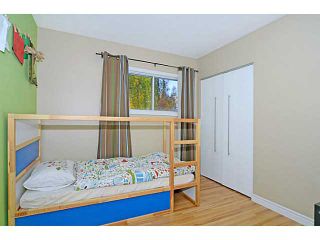 Photo 12: 656 84 Avenue SW in Calgary: Haysboro Residential Detached Single Family for sale : MLS®# C3637895