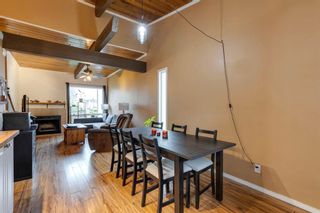 Photo 5: 150 Oaktree Lane SW in Calgary: Oakridge Semi Detached (Half Duplex) for sale : MLS®# A2058320