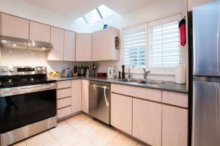 Photo 17: 2602 POINT GREY Road in Vancouver: Kitsilano Townhouse for sale (Vancouver West)  : MLS®# R2520688