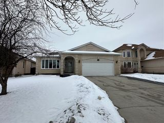 Photo 1: 24 Verona Drive in Winnipeg: Amber Trails Residential for sale (4F)  : MLS®# 202403005