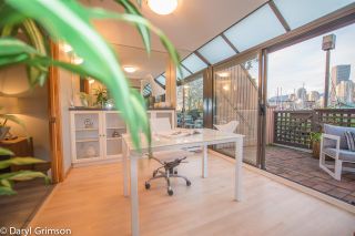 Photo 11: 1006 IRONWORK PASSAGE in Vancouver: False Creek Townhouse for sale in "Marine Mews" (Vancouver West)  : MLS®# R2420267