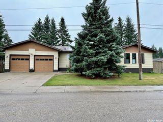 Photo 1: 302 5th Avenue East in Spiritwood: Residential for sale : MLS®# SK941308