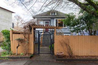Photo 1: 3234 PRINCE EDWARD STREET in Vancouver: Fraser VE House for sale (Vancouver East)  : MLS®# R2541850