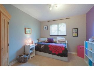 Photo 4: 13487 18TH AV in Surrey: Crescent Bch Ocean Pk. Home for sale ()  : MLS®# F1408900
