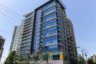 Photo 2: 802 1009 HARWOOD Street in Vancouver: West End VW Condo for sale in "MODERN" (Vancouver West)  : MLS®# R2075325