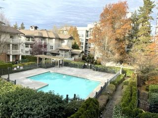Photo 3: 204 4883 MACLURE Mews in Vancouver: Quilchena Condo for sale in "MATTHEWS HOUSE" (Vancouver West)  : MLS®# R2739844