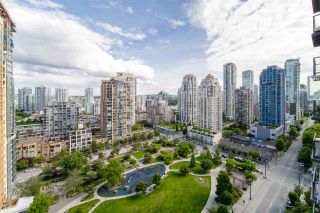 Photo 1: 1704 1155 SEYMOUR STREET in Vancouver: Downtown VW Condo for sale (Vancouver West)  : MLS®# R2508018