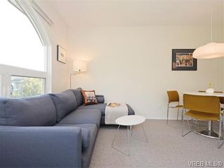 Photo 4: 304 2227 James White Blvd in SIDNEY: Si Sidney South-East Condo for sale (Sidney)  : MLS®# 743568
