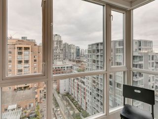 Photo 9: 1505 1188 RICHARDS Street in Vancouver: Yaletown Condo for sale in "PARK PLACE" (Vancouver West)  : MLS®# R2637415