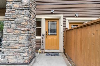 Photo 3: 7 10480 248 Street in Maple Ridge: Thornhill MR Townhouse for sale in "THE TERRACES" : MLS®# R2821234