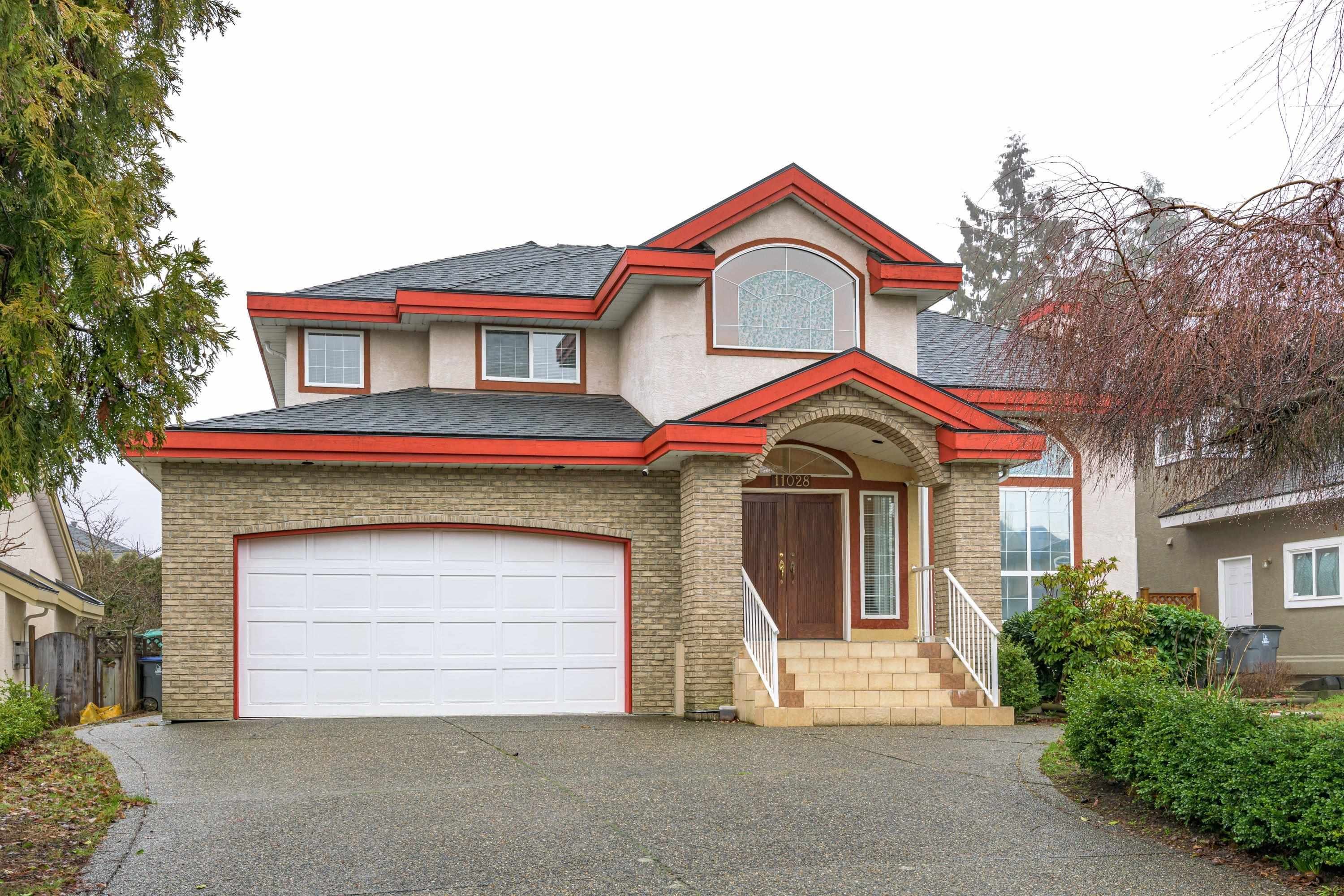 Main Photo: 11028 162A Street in Surrey: Fraser Heights House for sale (North Surrey)  : MLS®# R2804502
