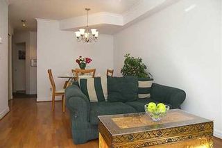 Photo 2: 108 1195 W 8TH AV in Vancouver: Fairview VW Condo for sale in "ALDER COURT" (Vancouver West)  : MLS®# V610123