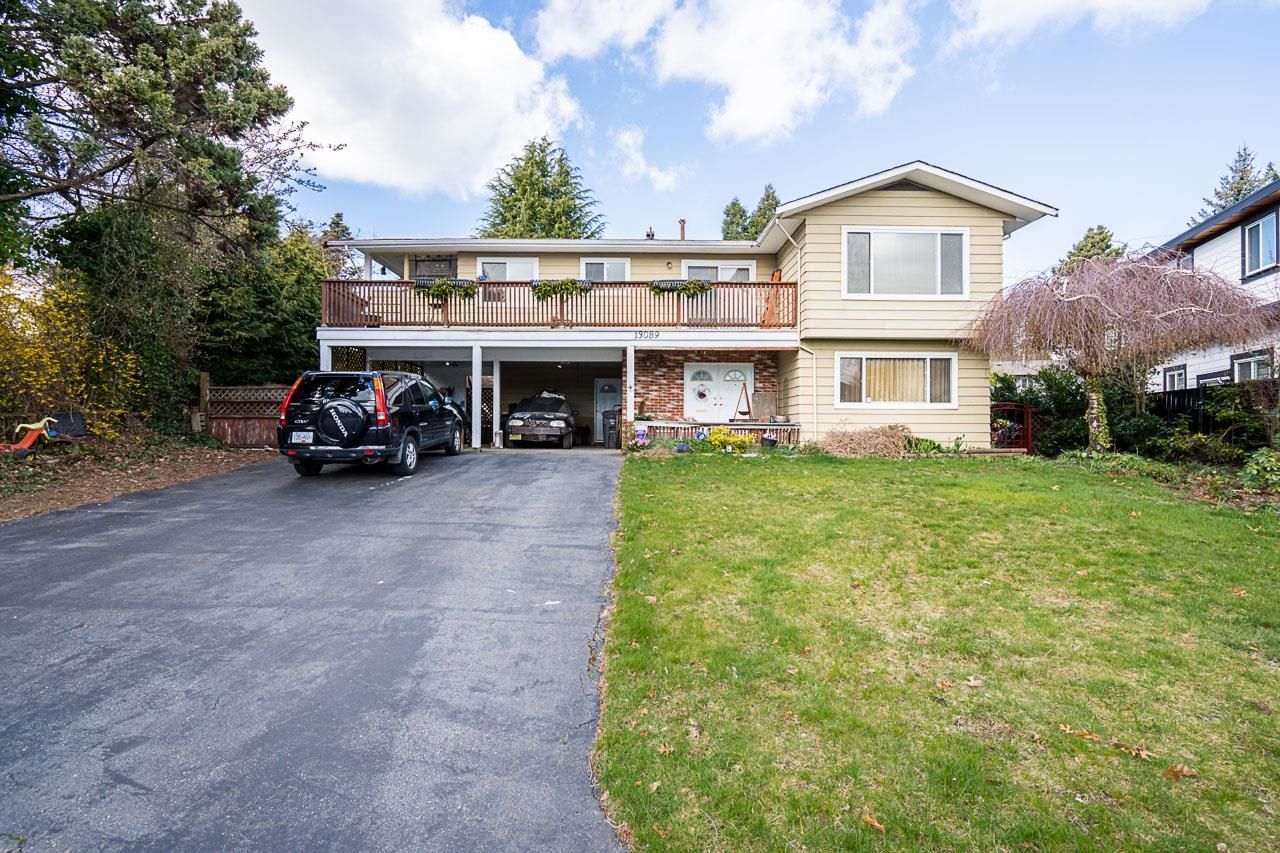 Main Photo: 13089 STUART Place in Surrey: Queen Mary Park Surrey House for sale : MLS®# R2765781