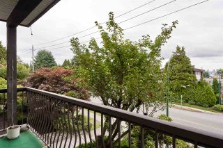 Photo 13: 108 340 W 3RD Street in North Vancouver: Lower Lonsdale Condo for sale in "McKinnon House" : MLS®# R2392293