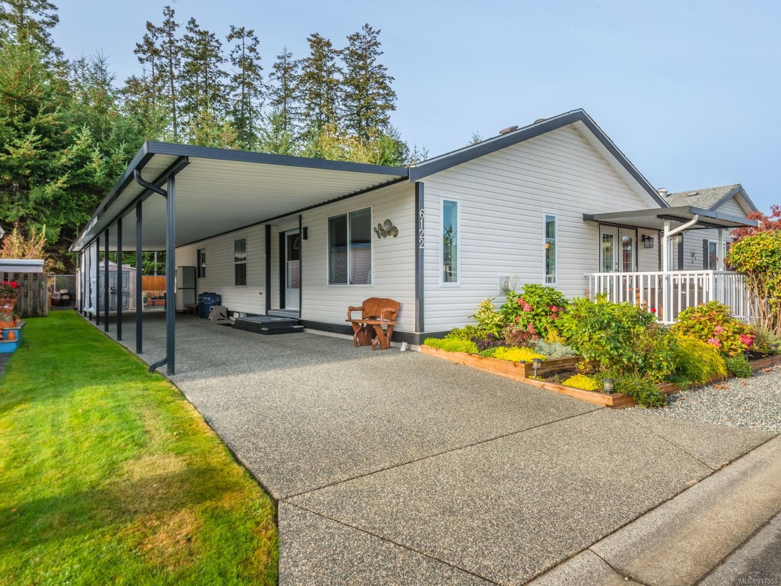 Main Photo: 6122 Denver Way in Nanaimo: Na Pleasant Valley Manufactured Home for sale : MLS®# 917950
