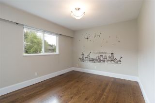 Photo 11: 1282 TERCEL Court in Coquitlam: Upper Eagle Ridge House for sale : MLS®# R2273413