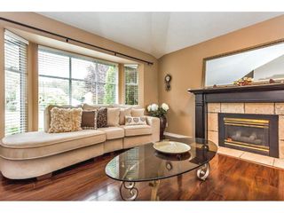 Photo 3: 2452 MOUNTAIN Drive in Abbotsford: Abbotsford East House for sale in "MOUNTAIN VILLAGE" : MLS®# R2354481