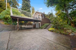 Photo 3: 1976 HILLSIDE Avenue in Coquitlam: Cape Horn House for sale : MLS®# R2738855