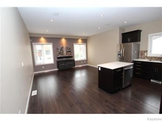 Photo 8: 128 Newton Avenue in WINNIPEG: West Kildonan / Garden City Residential for sale (North West Winnipeg)  : MLS®# 1527511