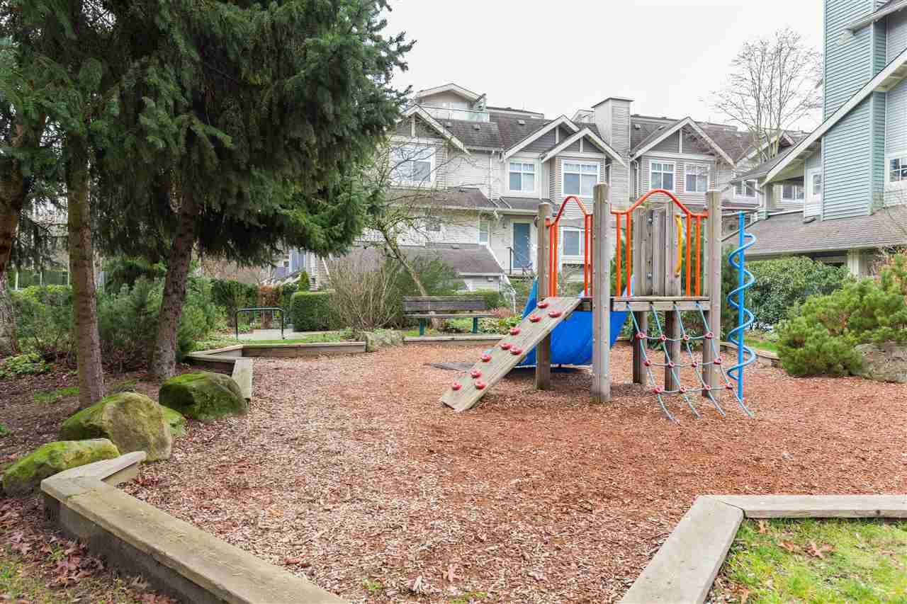 Photo 33: Photos: 402 7428 BYRNEPARK Walk in Burnaby: South Slope Condo for sale in "GREEN - SPRING BY ADERA" (Burnaby South)  : MLS®# R2589765