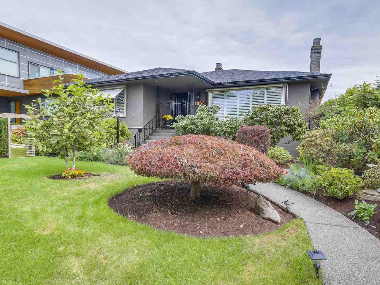 Main Photo: 1036 GRAND Boulevard in North Vancouver: Boulevard House for sale in "Grand Boulevard" : MLS®# R2109874