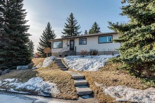 Main Photo: 503 44 Avenue NW in Calgary: Highwood Detached for sale : MLS®# A2025368